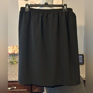 Vintage DA-RUE Woman for Draper’s & Damon’s gorgeous black skirt  16P 16 petite
